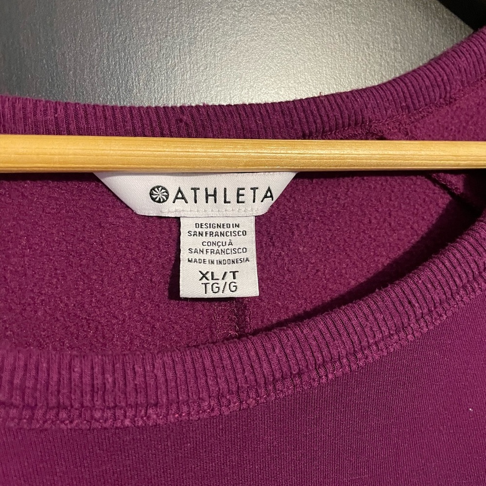 Athleta - Woman’s Coastal Luxe Recover Sweatshirt - Picture 2 of 6